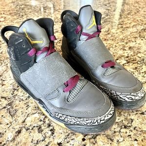 Nike Air Jordan Son Of Mars Bordeaux Sz 6.5 Youth 512246-038 Grey Purple Hi Top
